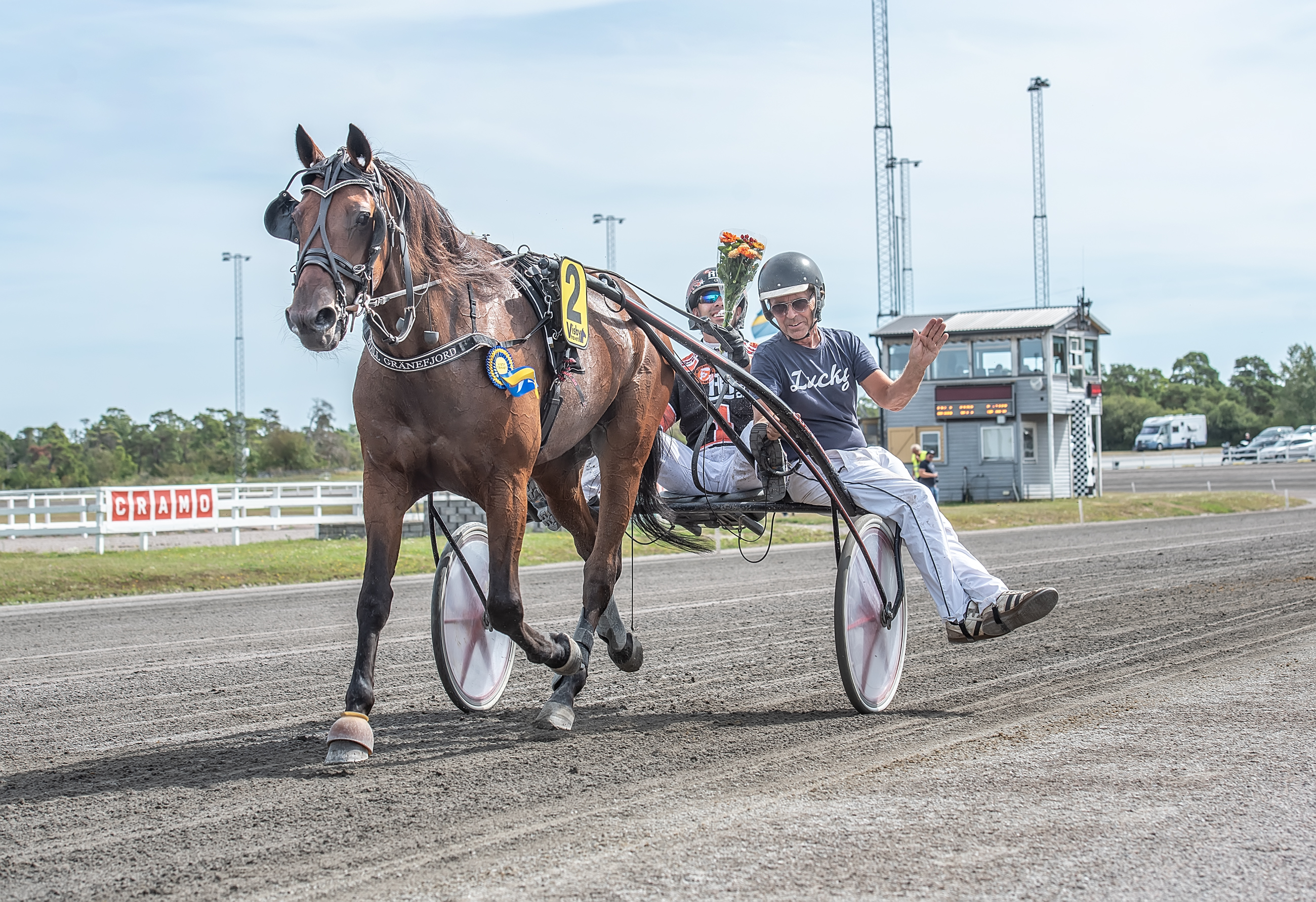 Fredrik fortsätter att utöka årets siffror